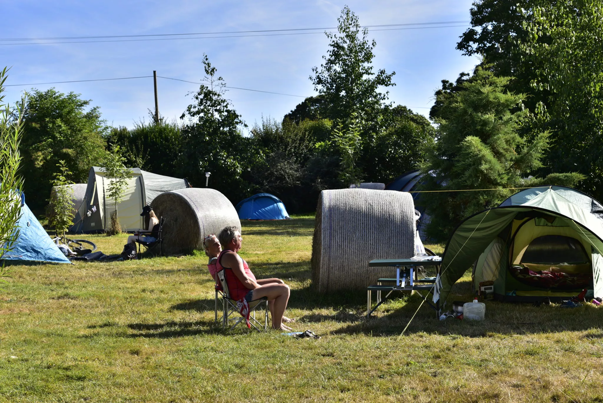 Petit camping sympa, à côté de la mer. le petit camping écolo: camping de la LAÏTA